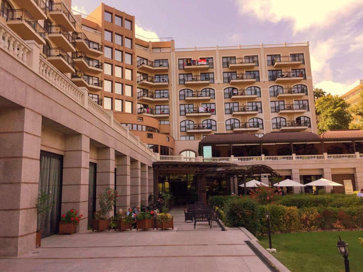 Studio Elegance Golden Sands Exterior foto